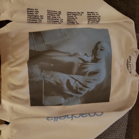 Ariana Grande RARE Coachella Crewneck - Picture 1 of 6